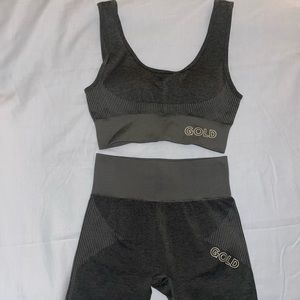 30 & Gold workout biker short set